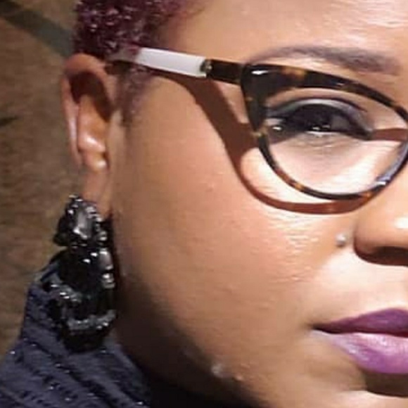 Black Beauty Earrings - Picture 3 of 3